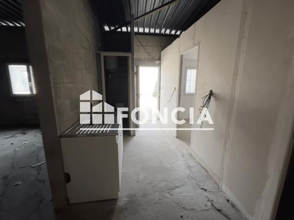 Location Local commercial 2 pièces 178 m² - 364 RUE DES FRERES THIBAULT Dammarie Les Lys 77190