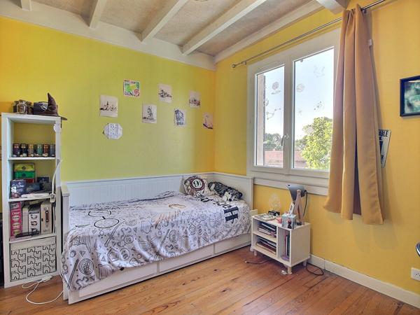 Maison de 139,81 m² avec studio indépendant et terrain de 488 m²