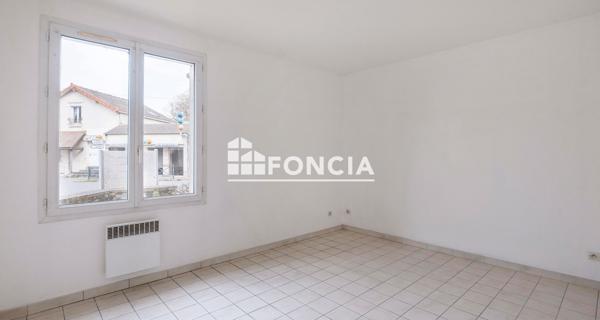 À vendre Appartement 3 pièces 46.5 m² - La Ferté-alais 91590