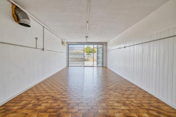 Local commercial Bastia 2 pièce(s) 50,27 m2