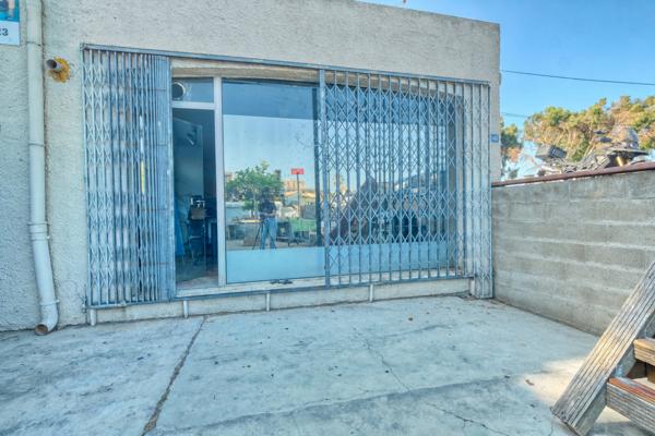 Local commercial Bastia 2 pièce(s) 50,27 m2