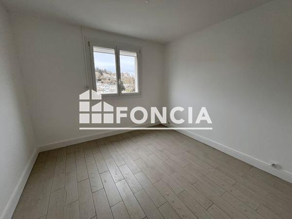 Location Appartement 5 pièces 72.18 m² - Vandoeuvre 54500