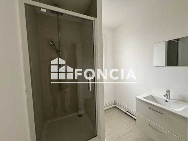 Location Appartement 5 pièces 72.18 m² - Vandoeuvre 54500