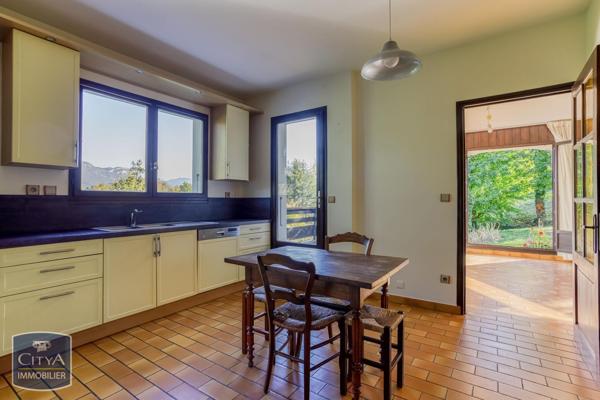 Maison à vendre 11 pièces 207m²