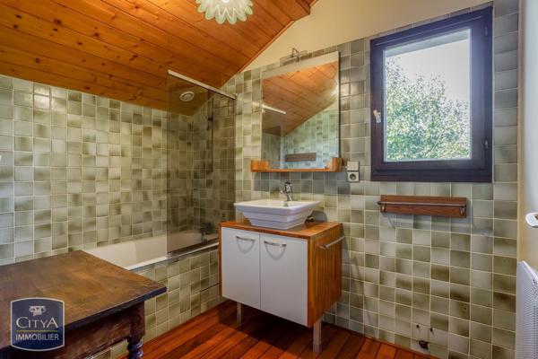 Maison à vendre 11 pièces 207m²