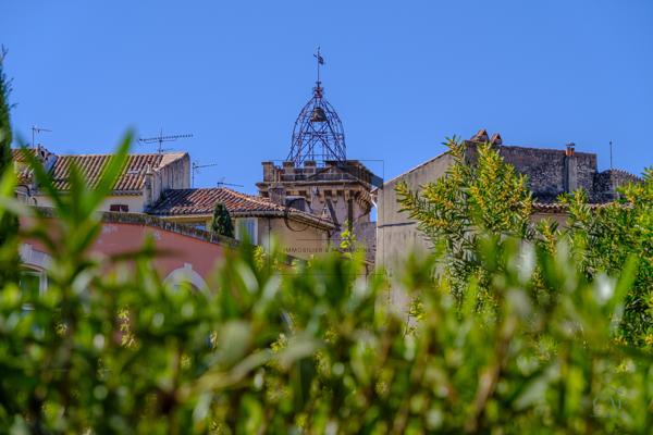 Aubagne (13400) type 2/3 Terrasse Aubagne les defensions