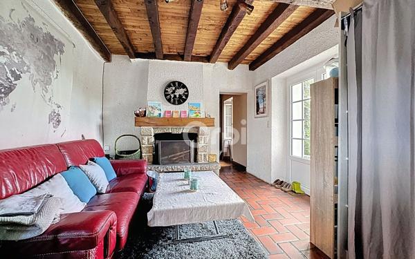 Maison à vendre    7 pièces • 206 m2 Chamboret