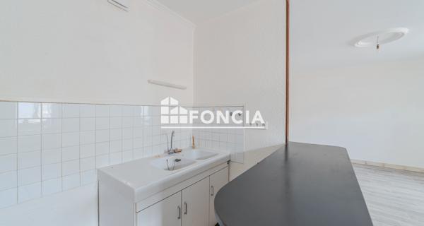 À vendre Maison 5 pièces 99 m² - Saint-alban-les-eaux 42370