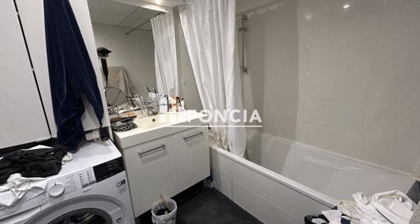 Location Appartement 3 pièces 79.72 m² - Lyon 69002