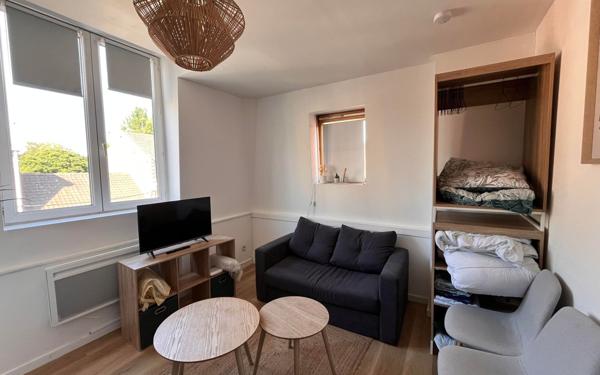 Appartement à louer    1 pièce •    Armentières