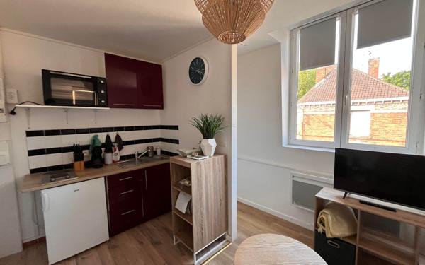 Appartement à louer    1 pièce •    Armentières