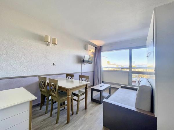 JUAN-LES-PINS - ROSTAGNE -  2 STUDIOS  51m2