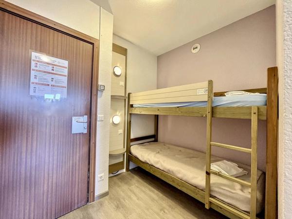 JUAN-LES-PINS - ROSTAGNE -  2 STUDIOS  51m2