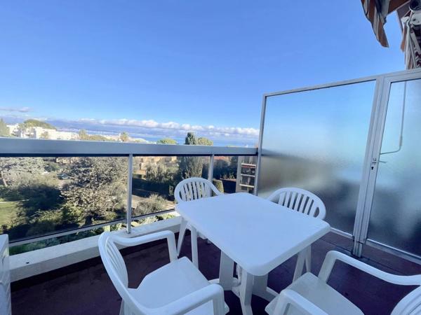 JUAN-LES-PINS - ROSTAGNE -  2 STUDIOS  51m2