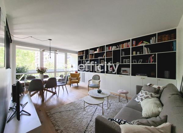Appartement
         4 pièces
        - 83 m²