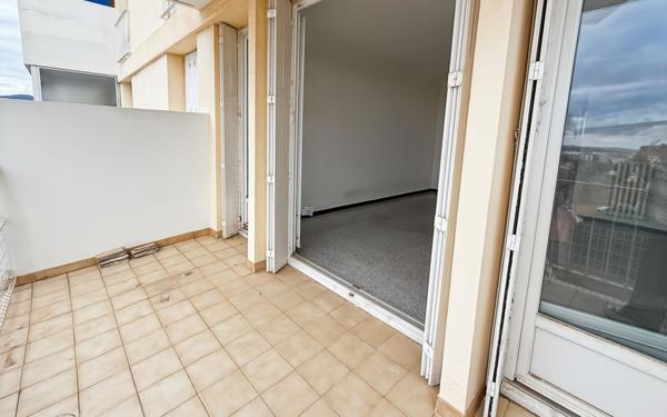 Appartement à vendre    3 pièces • 67 m2 Hyères