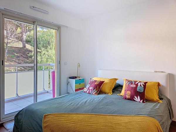 HAUT LANTERNE, résidence standing spacieux 4P de 103 m², avant-dernier étage, grande terrasse, vue panoramique mer, piscine