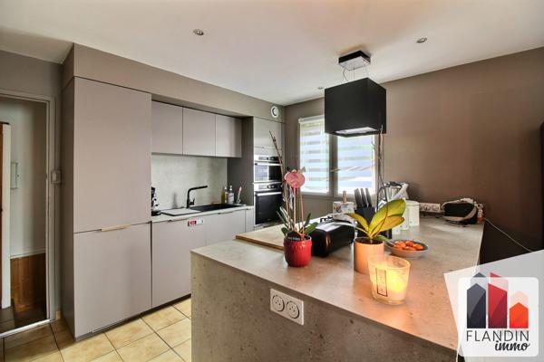 À vendre - Maison familiale avec piscine