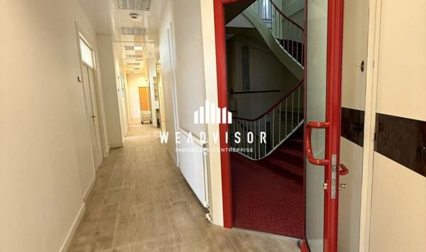 À VENDRE : PLATEAUX DE BUREAUX D'ENVIRON 188 M² - QUARTIER PREFECTURE LE MANS (72)