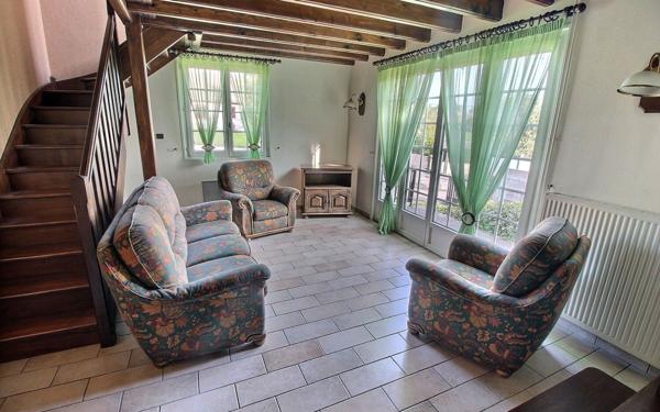 Maison à vendre    5 pièces • 104 m2 Blanzy