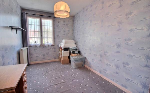 Maison à vendre    5 pièces • 104 m2 Blanzy