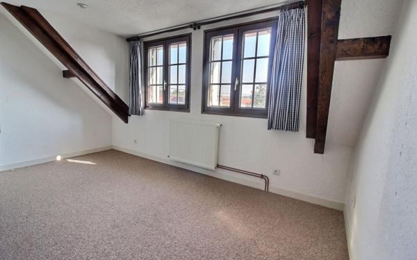 Maison à vendre    5 pièces • 104 m2 Blanzy