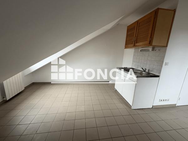 Location Studio 18.44 m² - Nogent Le Roi 28210