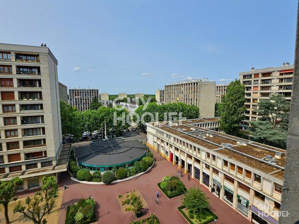 À VENDRE 5 PIÈCES + BALCON + PARKING