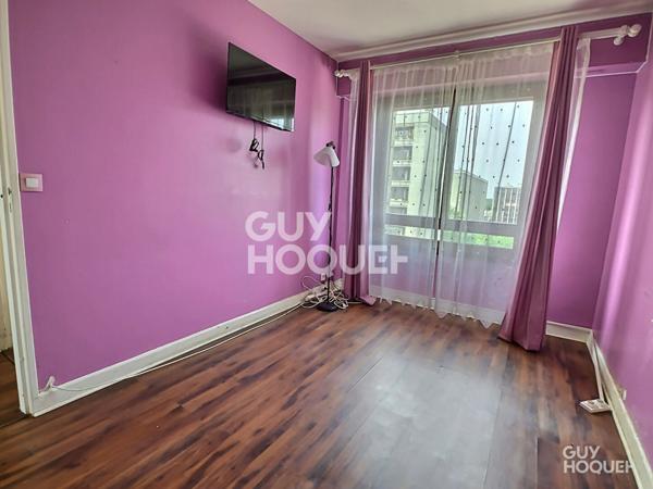 À VENDRE 5 PIÈCES + BALCON + PARKING