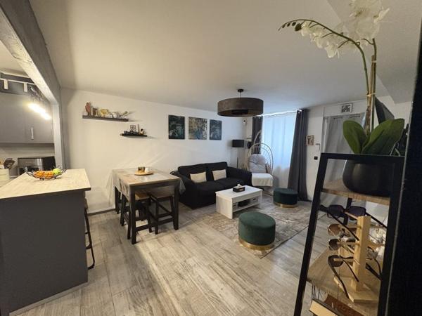 Appartement à vendre |  Bourges |  2 pièces | 57 m²
