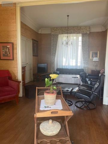 Maison à vendre à Mayenne en Mayenne (53100), ref : 046/811