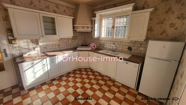 Maison à vendre 8 pièces de 204 m²