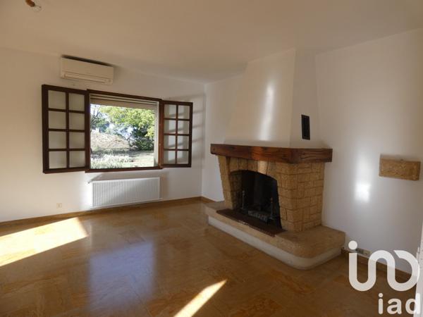 Maison 5 pièces de 104 m² à Bollène (84500)