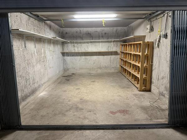 Parking / box Vaux Sur Mer 17 m2