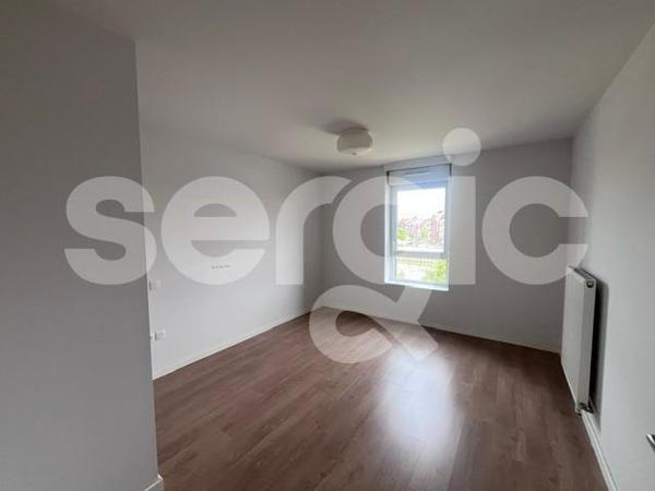 Location 3 Pieces 69 59350 Saint Andre Lez Lille 07 1371 03 0032