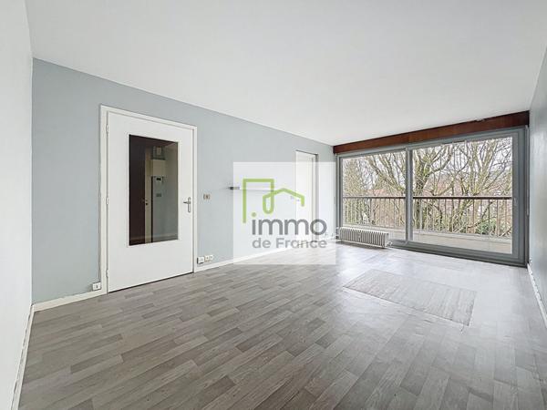 Appartement Lille T3 lumineux avec balcon et parking - secteur Cormontaigne