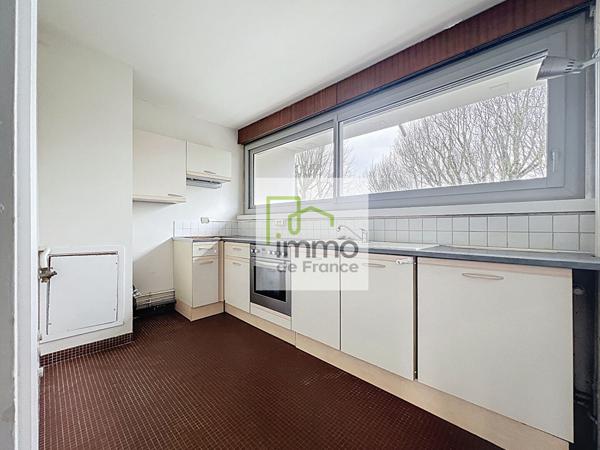 Appartement Lille T3 lumineux avec balcon et parking - secteur Cormontaigne