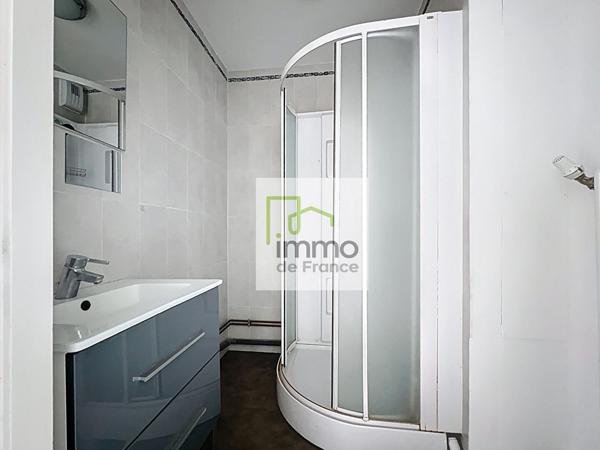 Appartement Lille T3 lumineux avec balcon et parking - secteur Cormontaigne