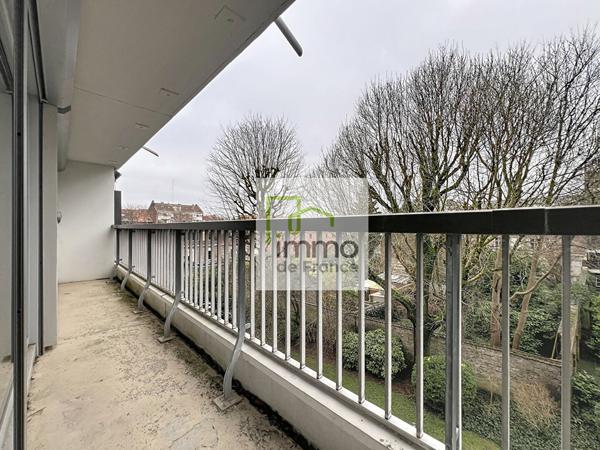 Appartement Lille T3 lumineux avec balcon et parking - secteur Cormontaigne