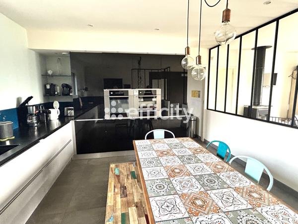 Maison 5 pièces - 137 m²