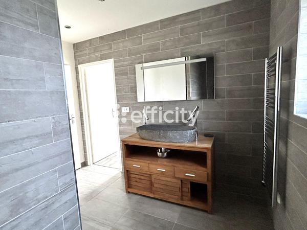 Maison 5 pièces - 137 m²