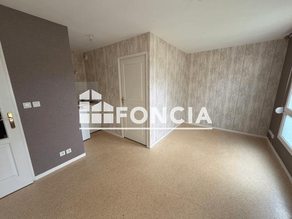 Location Studio 21.82 m² - 7 RUE EMILE DIDIER Arras 62000