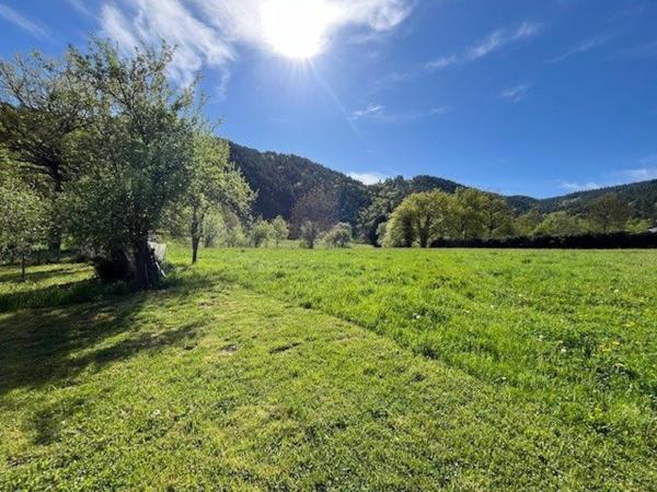 Ancienne ferme à réhabiliter sur parcelle 1616 m2