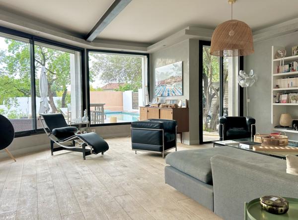 Maison
         10 pièces
        - 310 m² Bien prestige 1 950 000 € *
