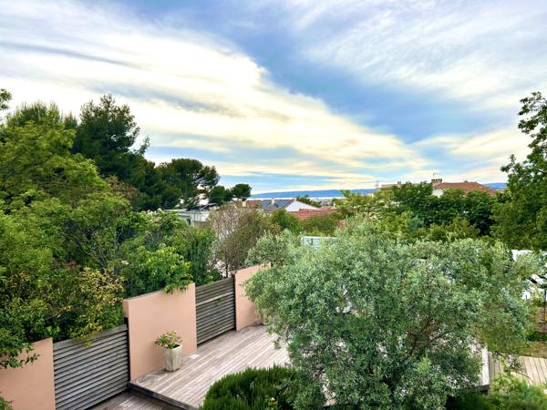 Maison
         10 pièces
        - 310 m² Bien prestige 1 950 000 € *
