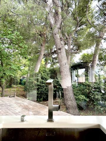 Maison
         10 pièces
        - 310 m² Bien prestige 1 950 000 € *