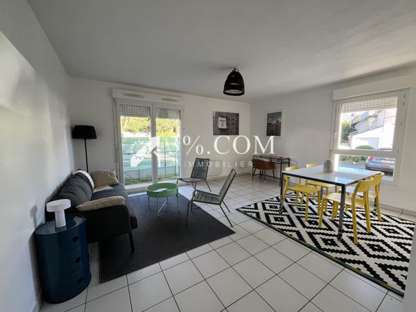 Appartement
                                                                                                                                                                                                                                                                                                                        3 pièce(s)                                                                                                                                                                                                          2 chambre(s)                                                                                                                                                                                                          63  m²