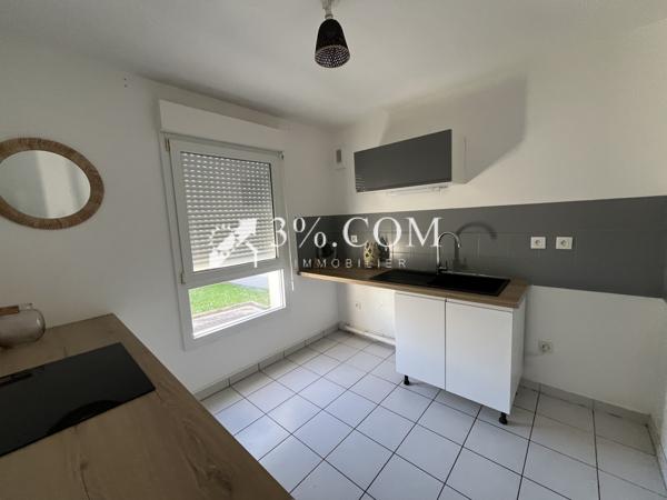Appartement
                                                                                                                                                                                                                                                                                                                        3 pièce(s)                                                                                                                                                                                                          2 chambre(s)                                                                                                                                                                                                          63  m²