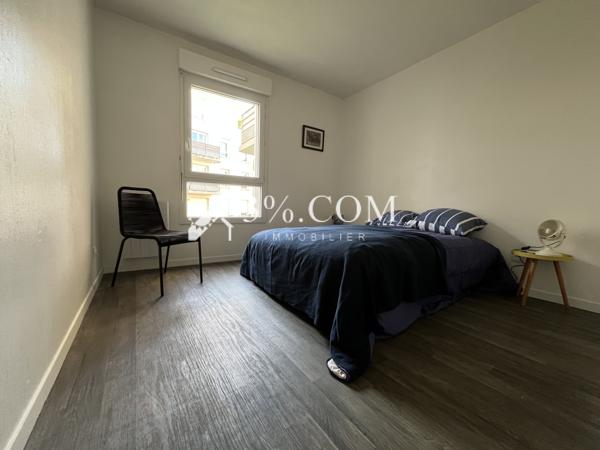 Appartement
                                                                                                                                                                                                                                                                                                                        3 pièce(s)                                                                                                                                                                                                          2 chambre(s)                                                                                                                                                                                                          63  m²