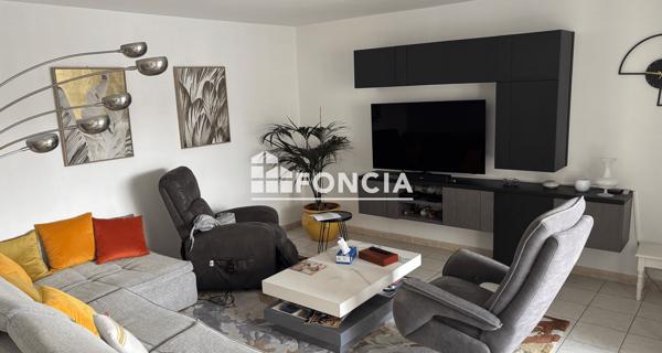 À vendre Appartement 5 pièces 135.23 m² - Cavalaire-sur-mer 83240